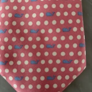 Vineyard Vines Pink Polka Dot Tie with Blue Whale Motif